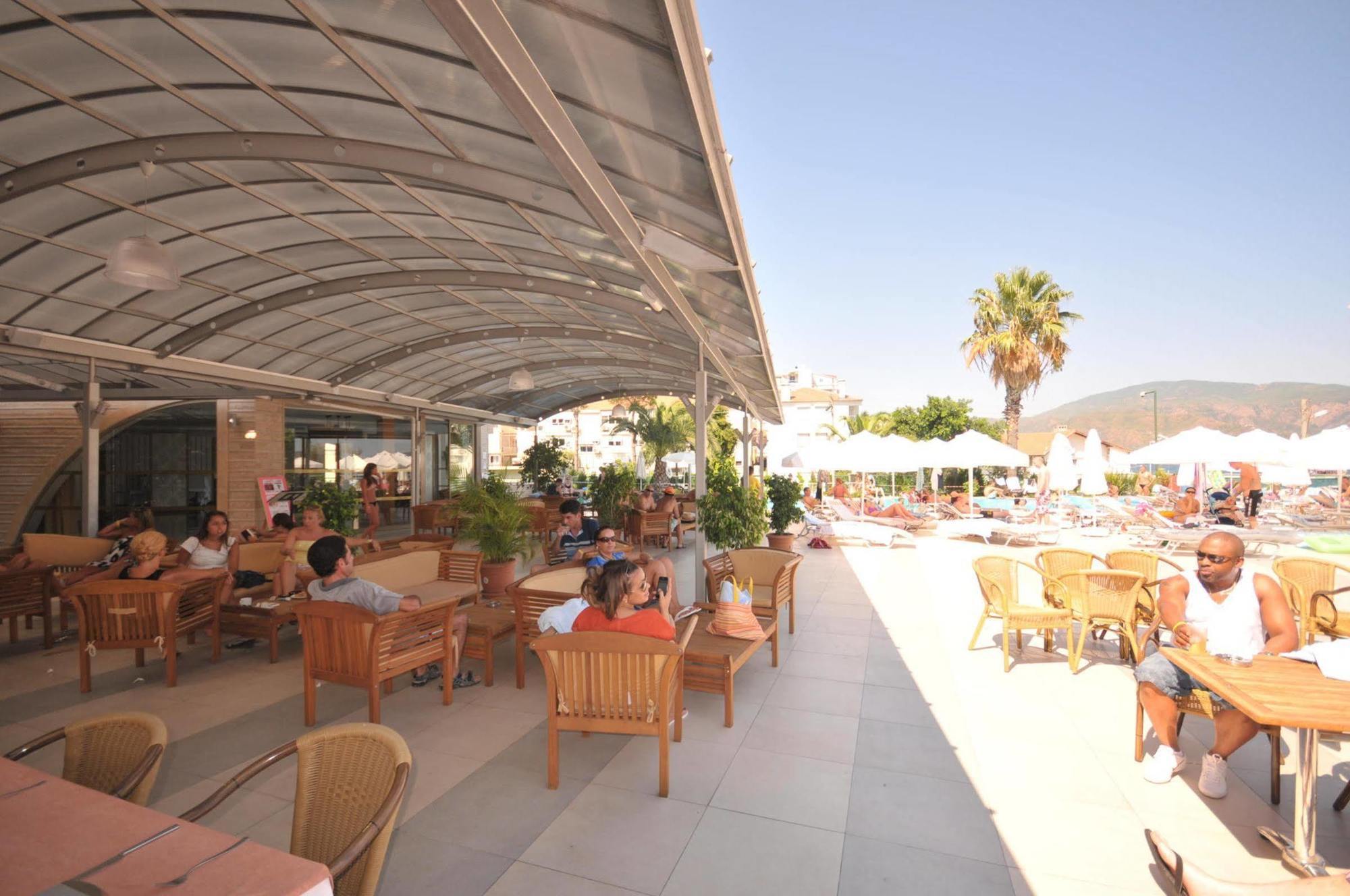 Pasa Beach Hotel Мармарис Экстерьер фото